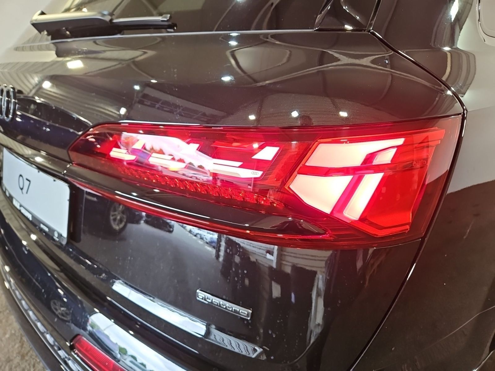 Audi Q7 SUV 60 TFSI e S LINE+MATRIX+AHK+B&O+KAMERA+