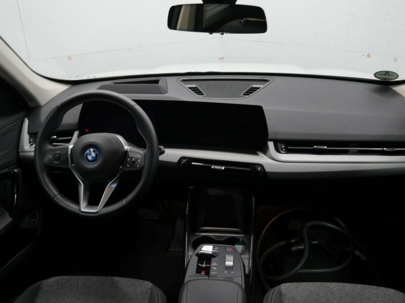BMW X1 xDrive25e - Samsaru's Car Outlet