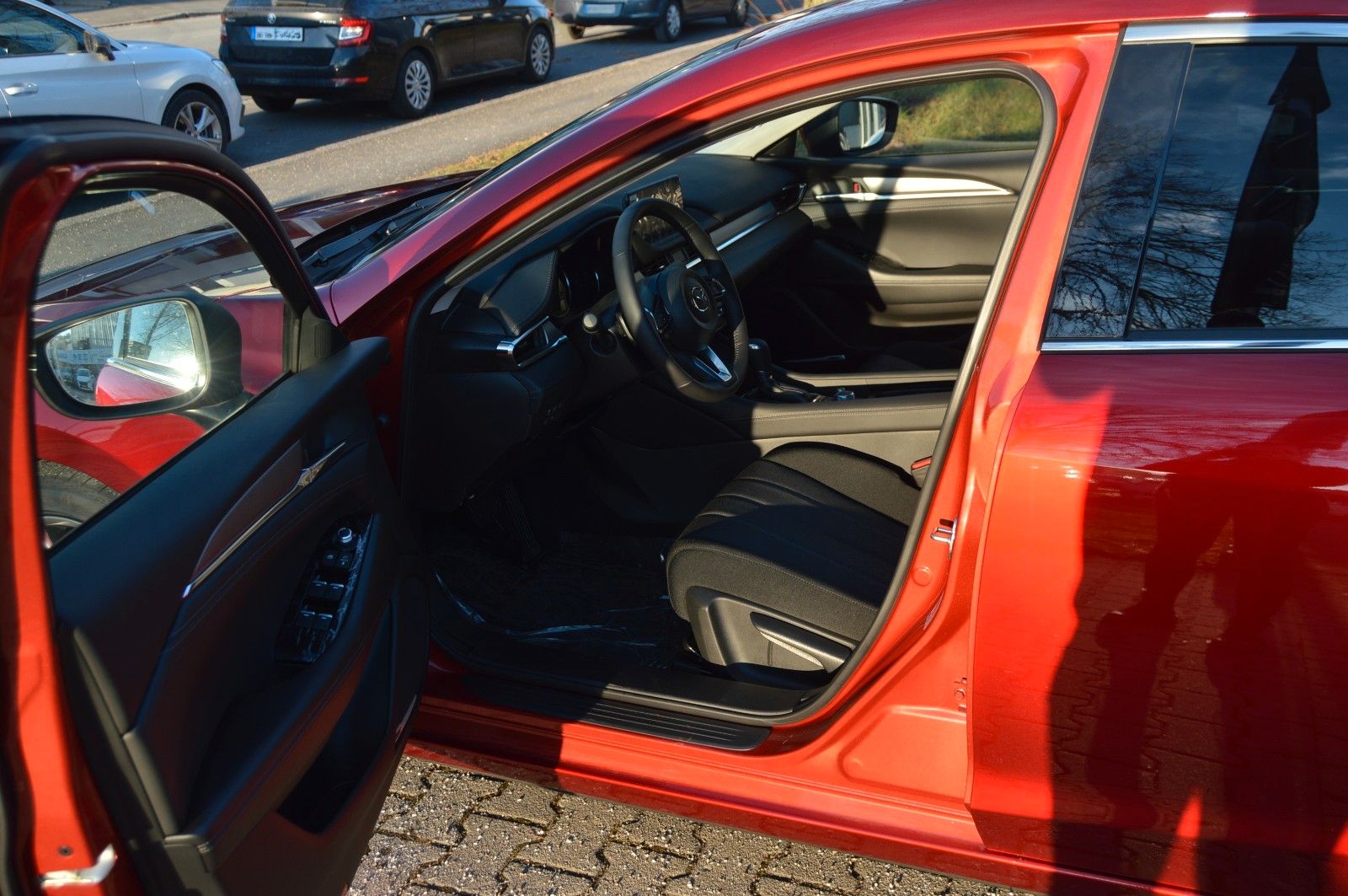 Mazda 6 Limousine Benzin 194PS 6AG Exclusive-Line Navi