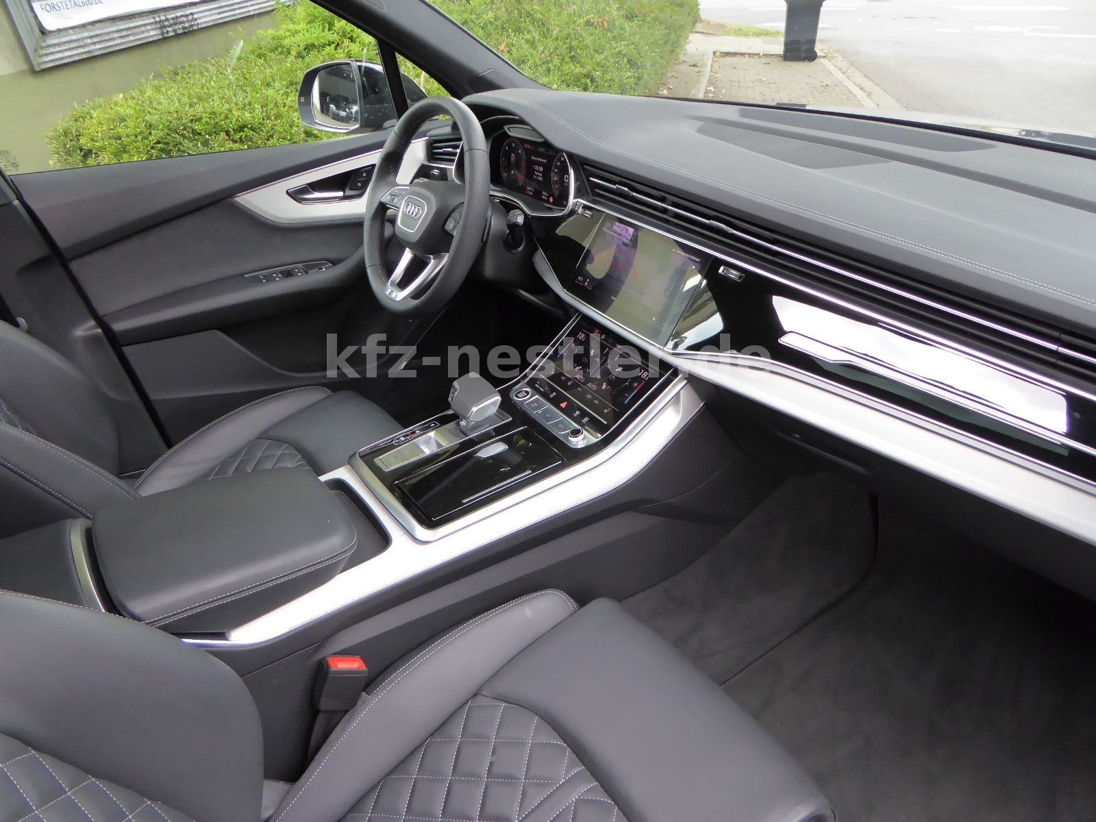 Audi Q7 50 TDI 2x S line/Pano/22"/7-Sitz/AHK/Raute