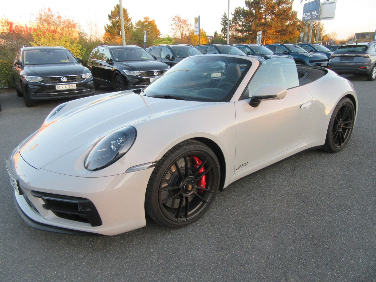 Porsche 992 911 Carrera 4 GTS Cabriolet PDK