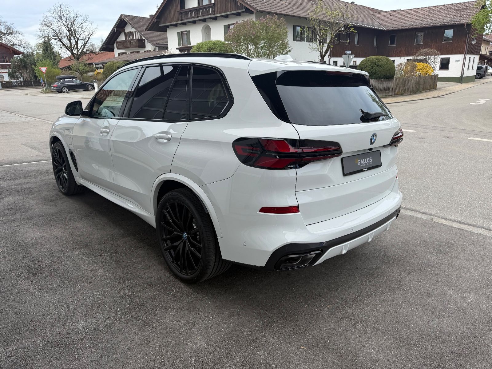 BMW X5 50e xDrive M Sport*LM-FELGEN 22"*KAMERA*