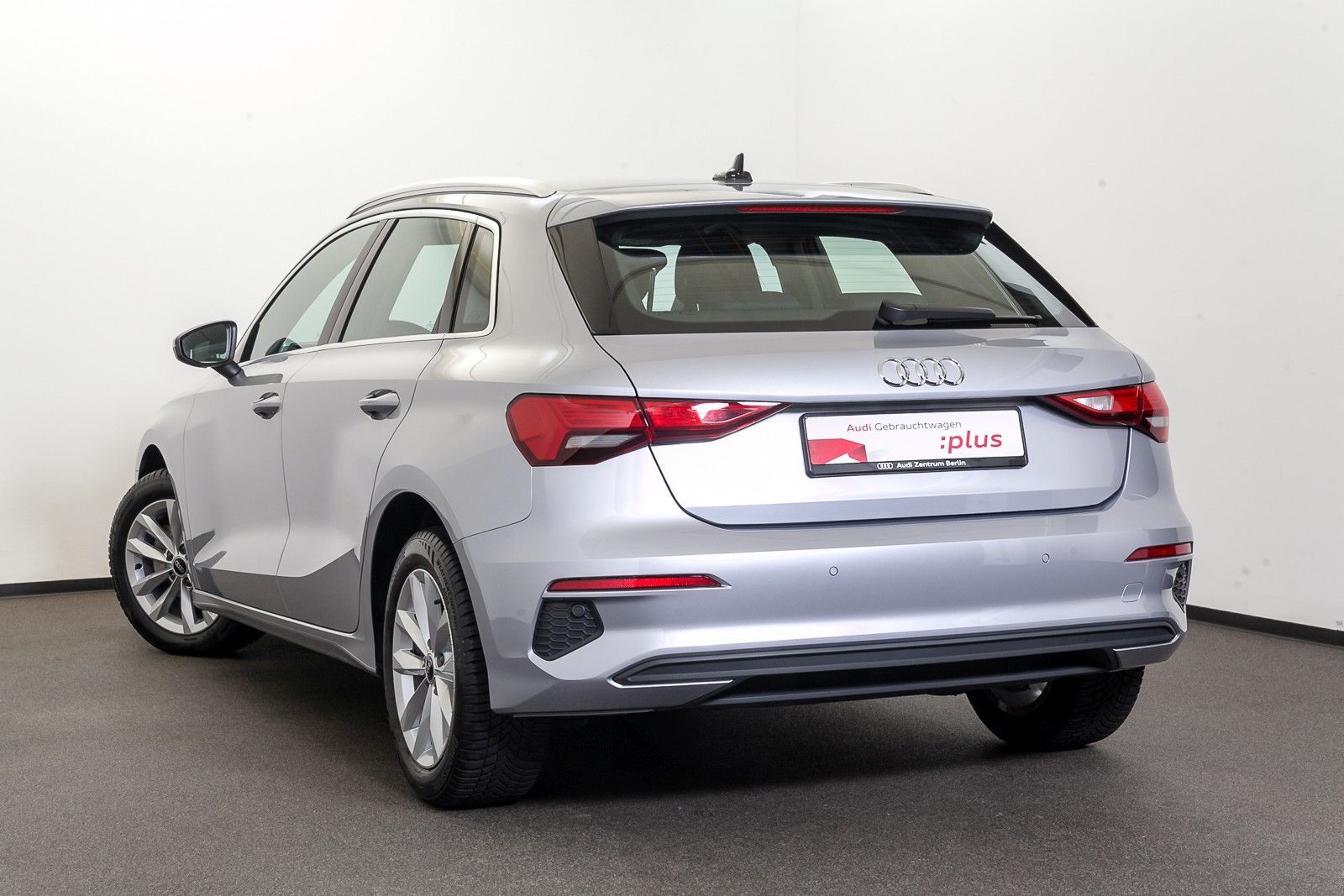 Audi A3 Sportback 30 TFSI S tr. - Samsaru's Car Outlet