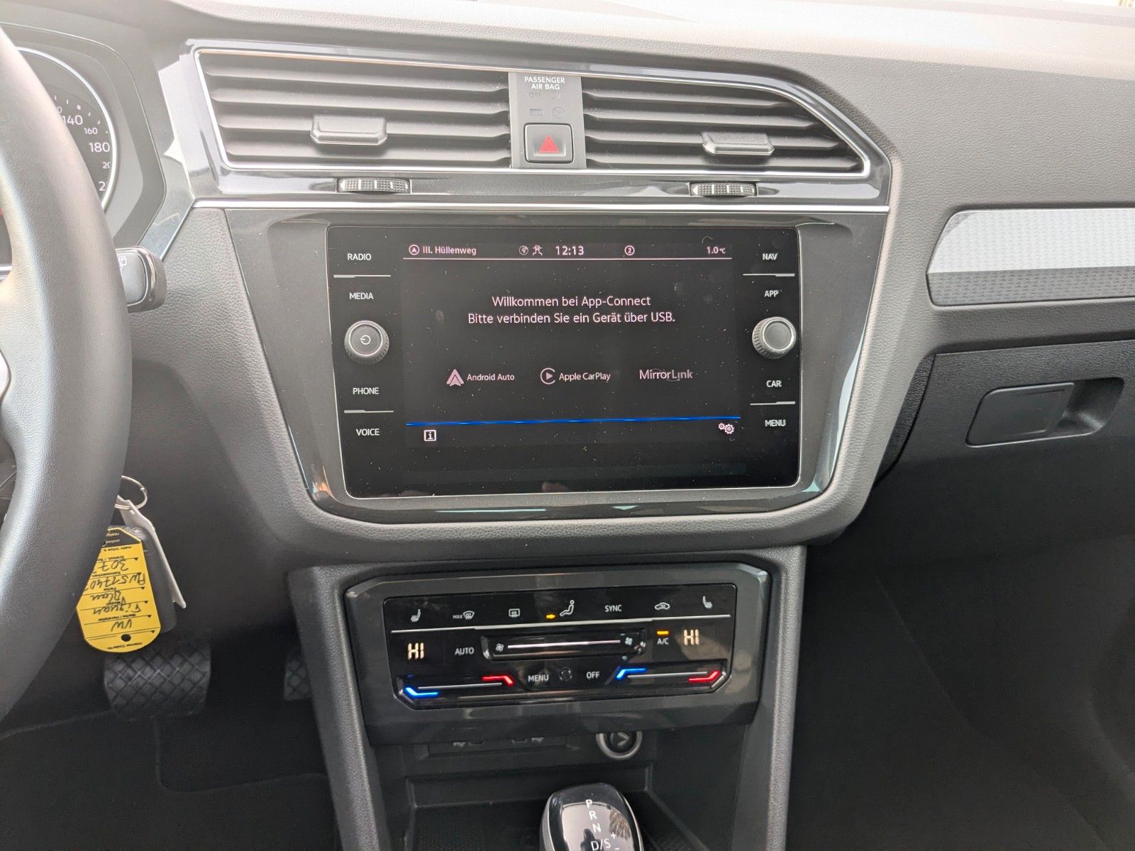 Volkswagen Tiguan 2.0TDI DSG - Samsaru's Car Outlet