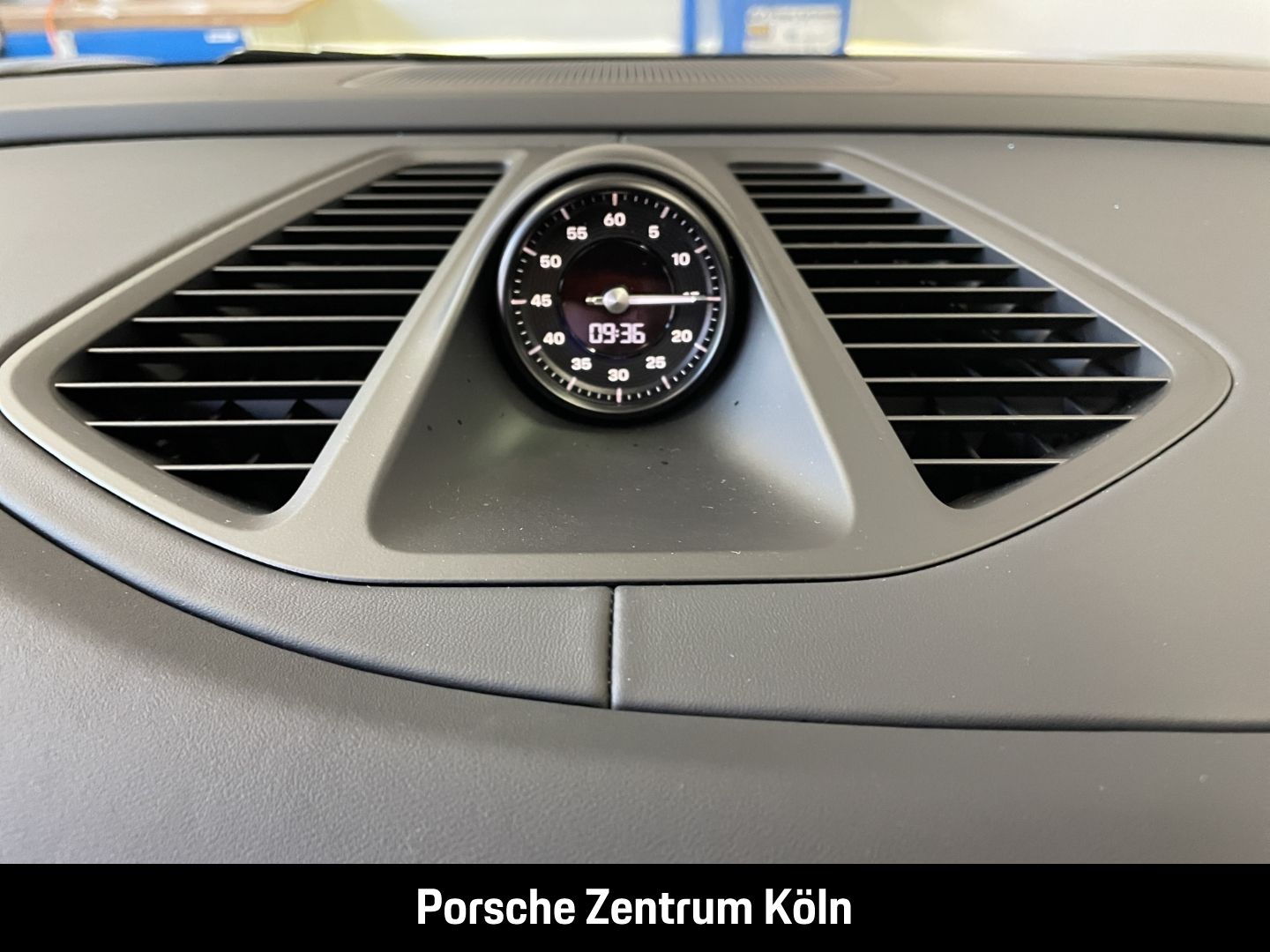 Porsche Macan 4S Electric Surround-View InnoDrive LED-Ma