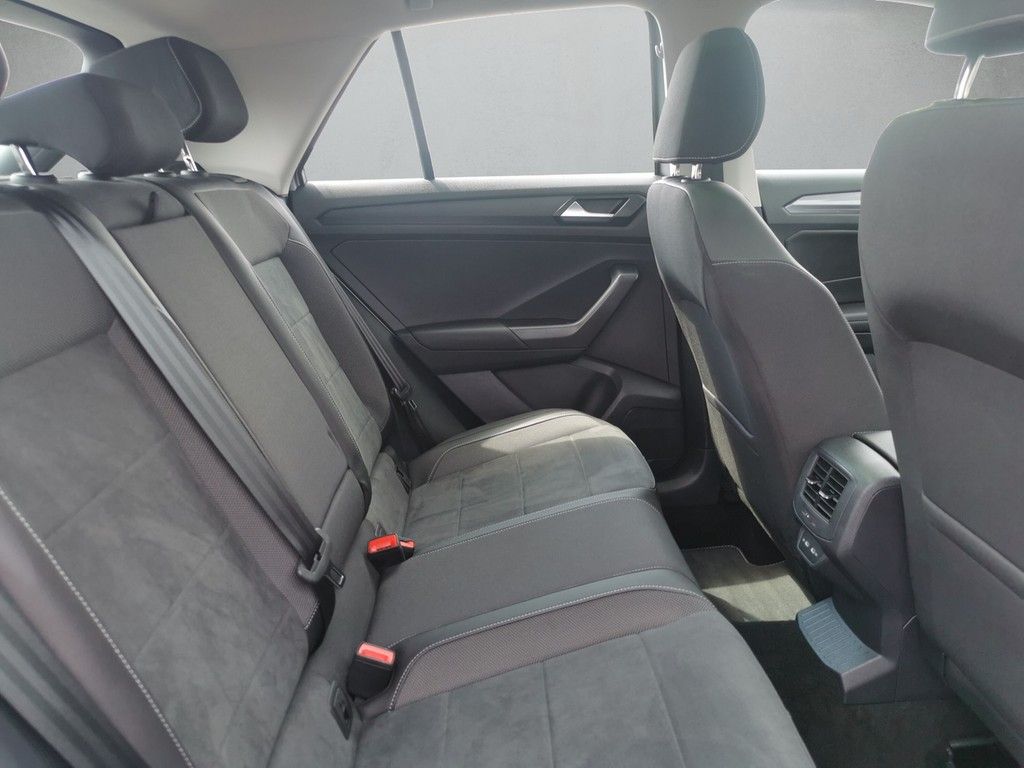 Volkswagen T-Roc 1.5 TSI DSG Style - Samsaru's Car Outlet