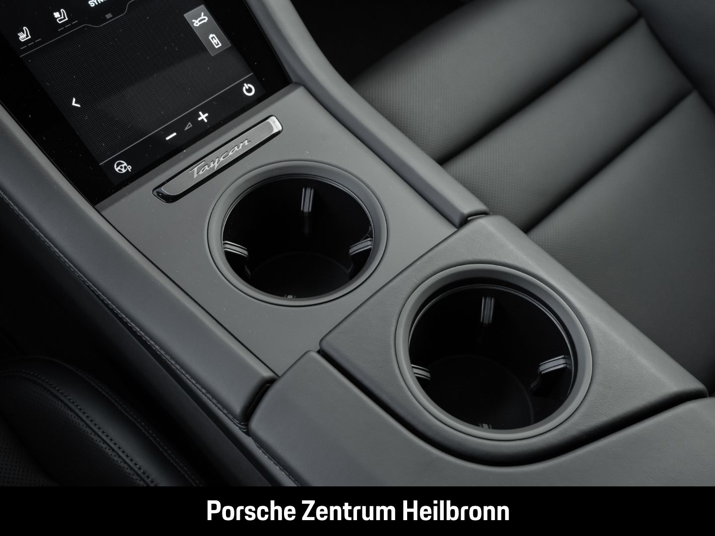 Porsche Taycan 4S Cross Turismo LED-Matrix InnoDrive