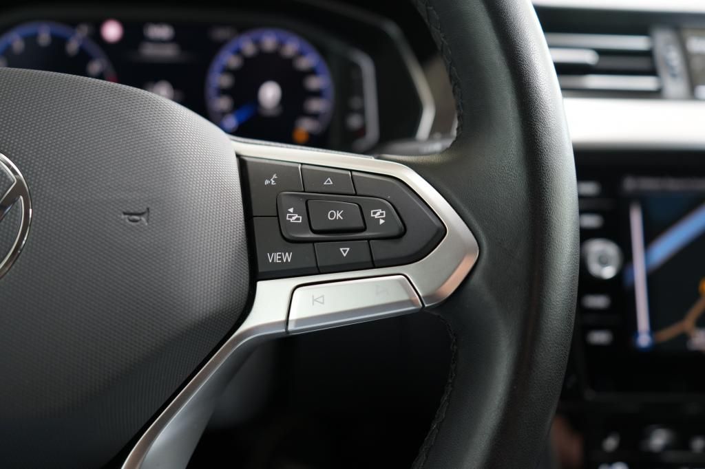 Volkswagen Passat Variant 1.5 TSI Elegance - Samsaru's Car Outlet
