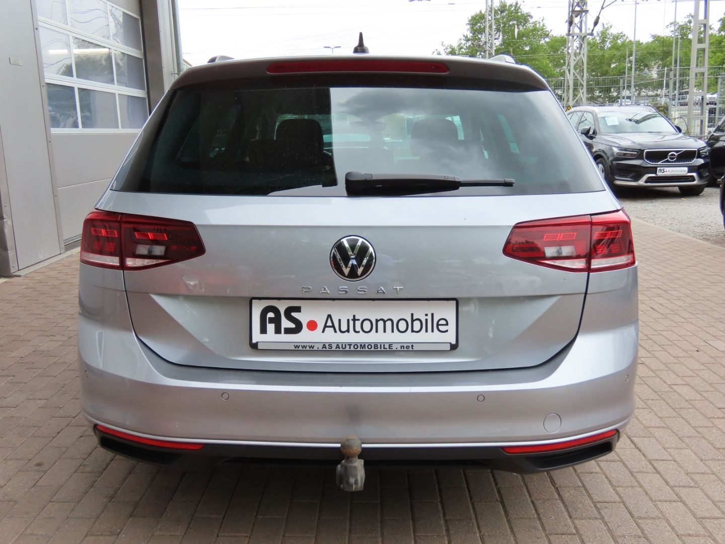Volkswagen Passat Variant Business 1.5 TSI - Samsaru's Car Outlet