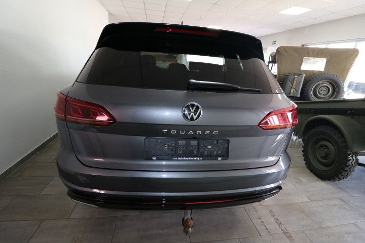 Volkswagen Touareg 3.0 TDI R-Line Black Style Matrix DYNAUD