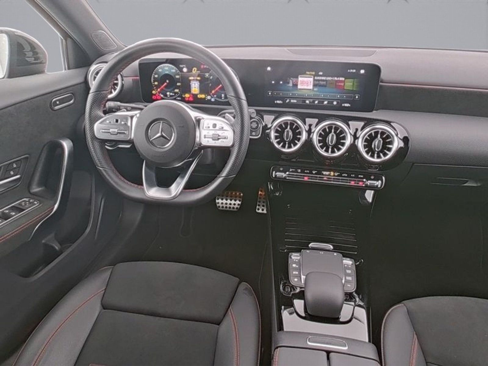 Mercedes-Benz A 250 AMG - Samsaru's Car Outlet