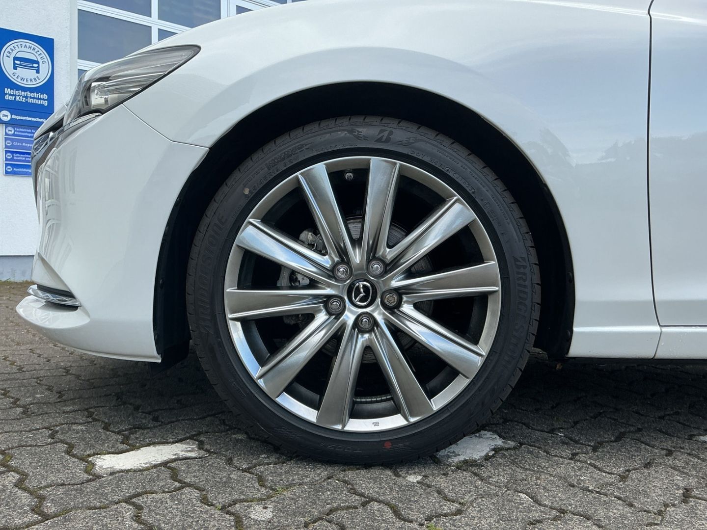 Mazda 6 SK 2.5 AT EXCLUSIVE MATRIX BOSE 360 HUD