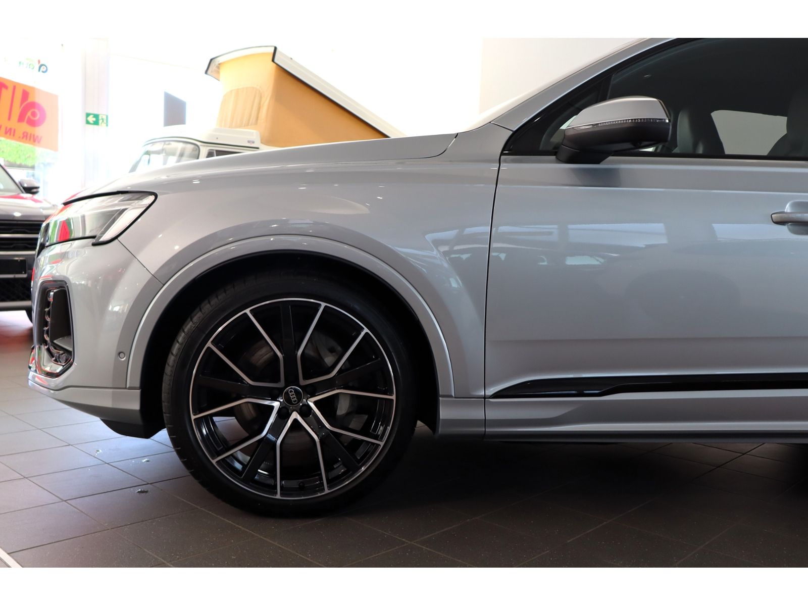 Audi Q7 3.0 TDI tiptr. S Line*Sport plus*B&O*7SItze