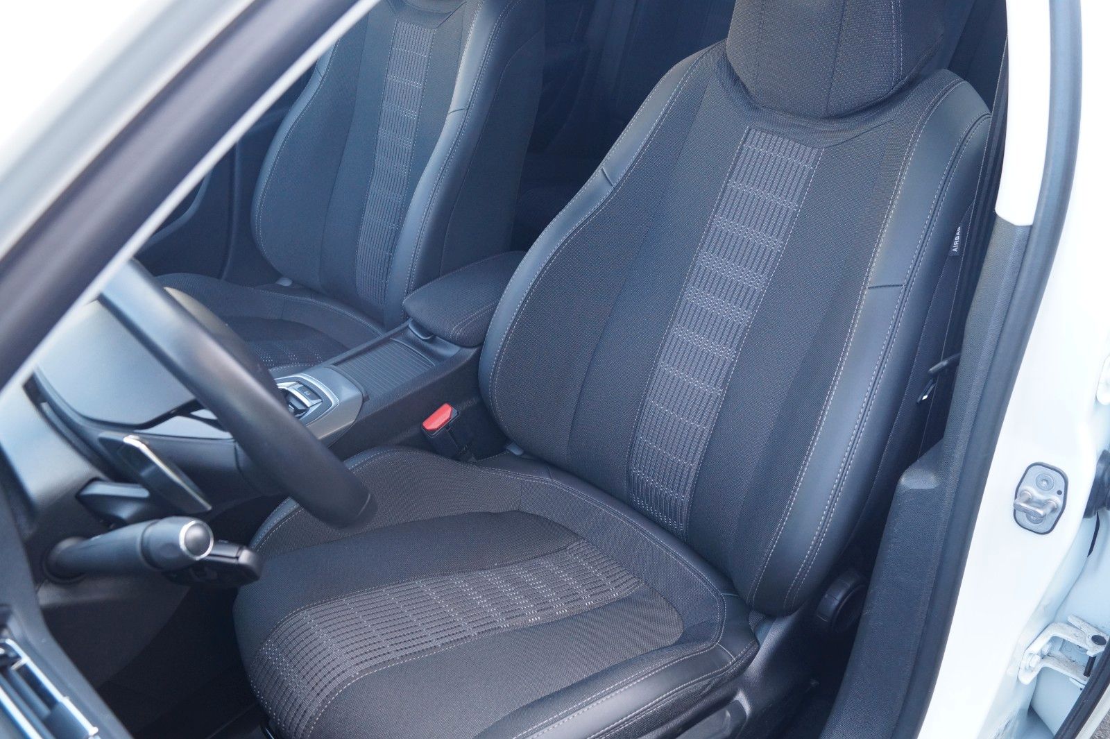 Peugeot 308 SW - Samsaru's Car Outlet
