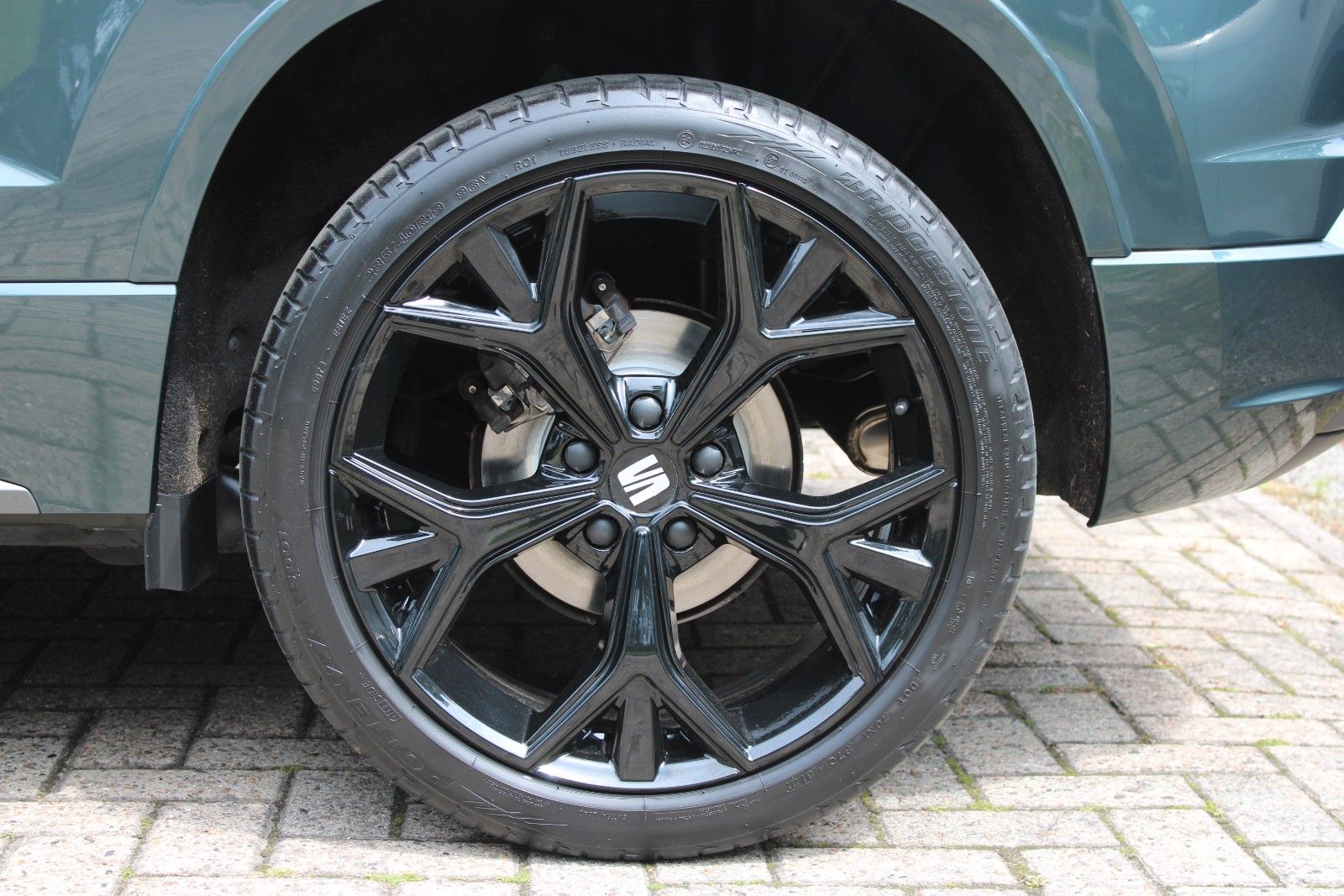 Seat Ateca 2.0 TDI+ACC+PANO+BEATS+SHZ+NAVI+TOTW.+360°
