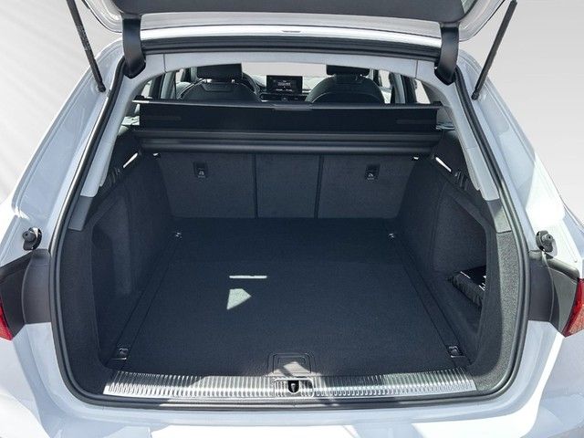 Audi A4 Avant 40TFSI S-tronic S-Line - Samsaru's Car Outlet