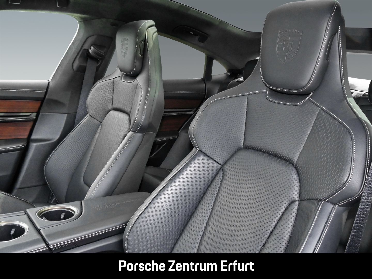 Porsche Taycan GTS/ Sondermodell limited ''90Jahre Hocke