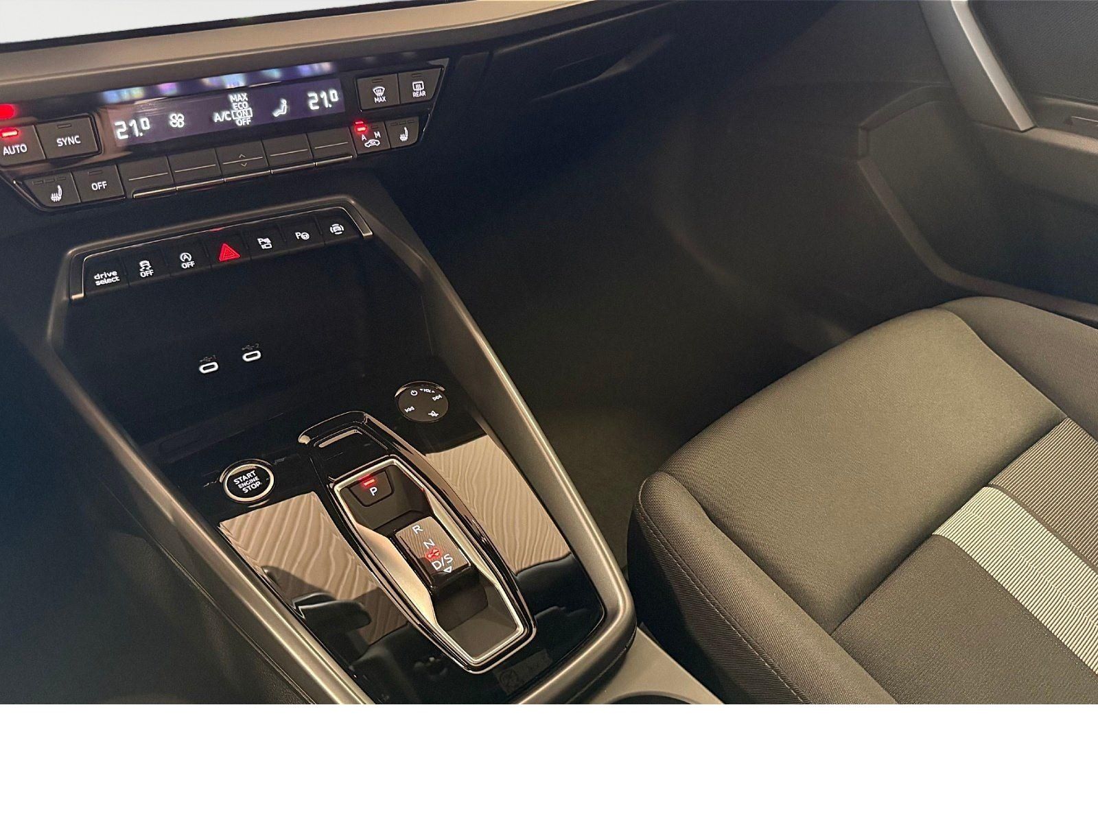 Audi A3 Sportback 35 TFSI S-tronic - Samsaru's Car Outlet