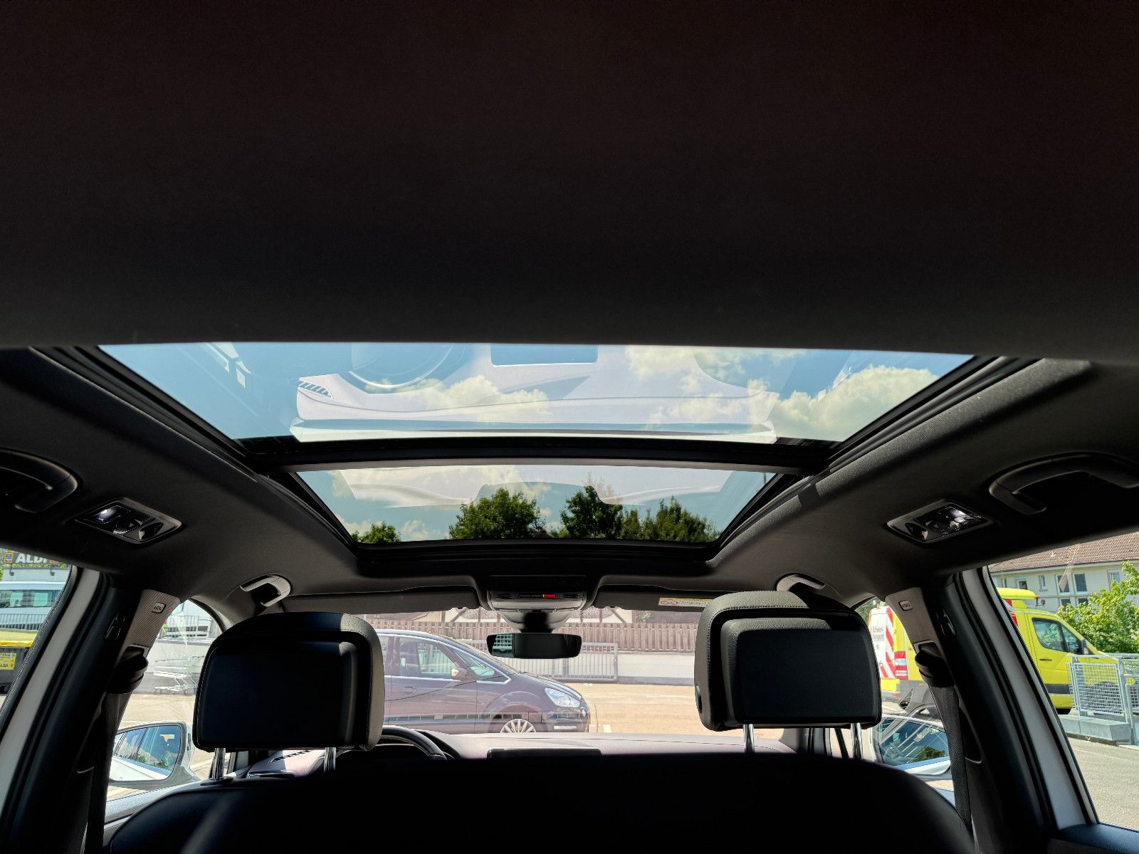 Seat Tarraco 2.0 TDI Xcellence - Samsaru's Car Outlet