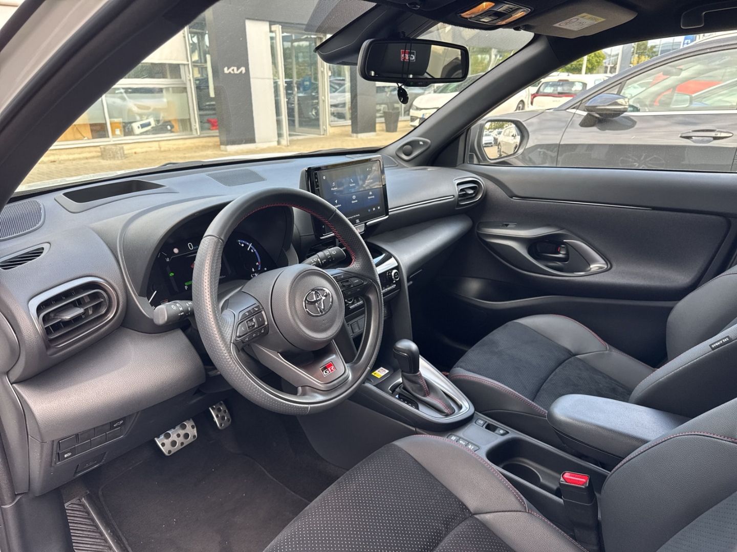 Toyota Yaris Cross Hybrid FWD GR Sport 1.5 VVT-iE EU6d