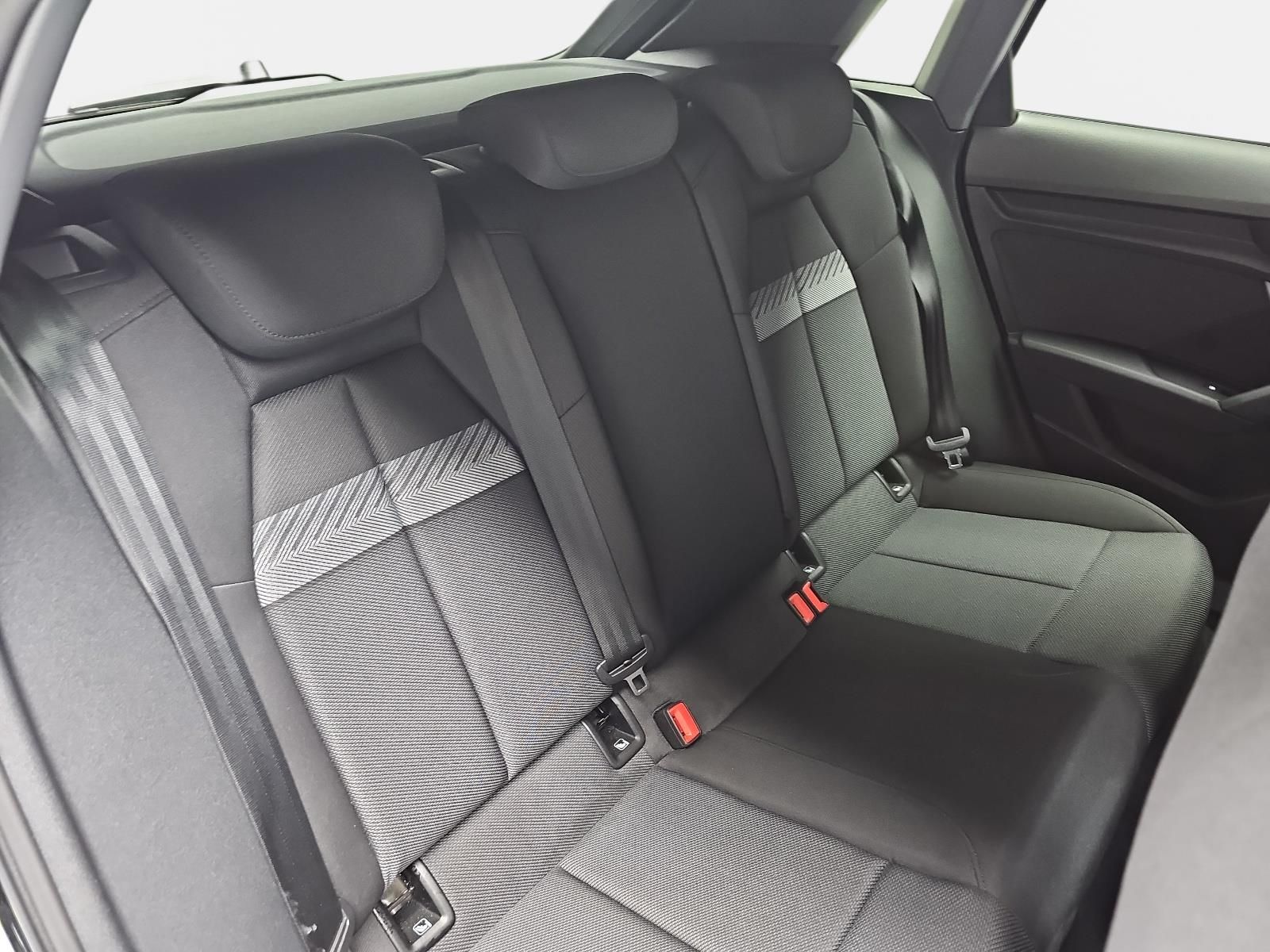 Audi A3 35 TFSI SPORTBACK S-LINE - Samsaru's Car Outlet