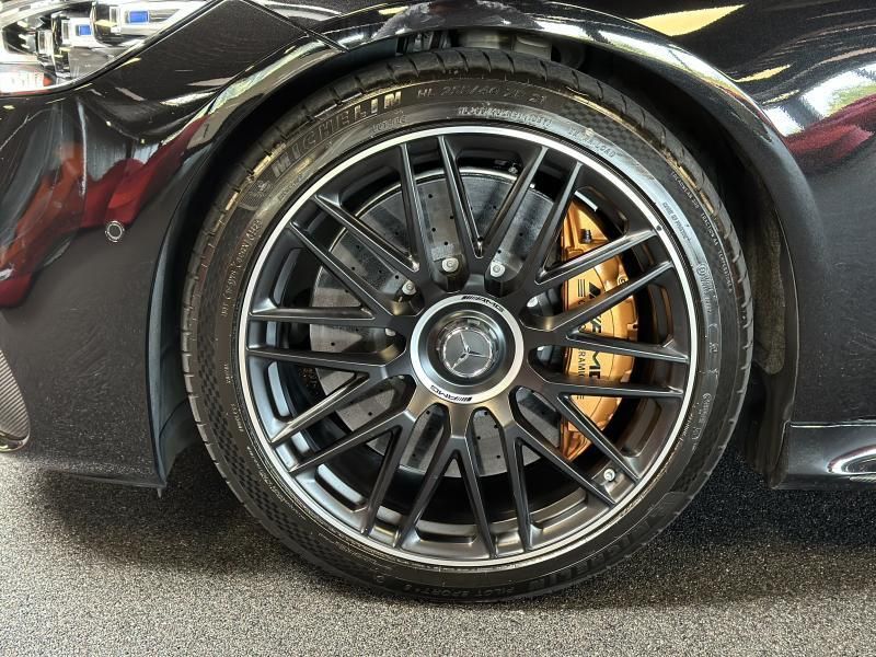Mercedes-Benz S 63 AMG - Samsaru's Car Outlet