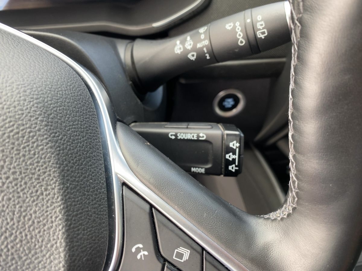 Renault Zoe R110/Z.E. 50 Life - Samsaru's Car Outlet