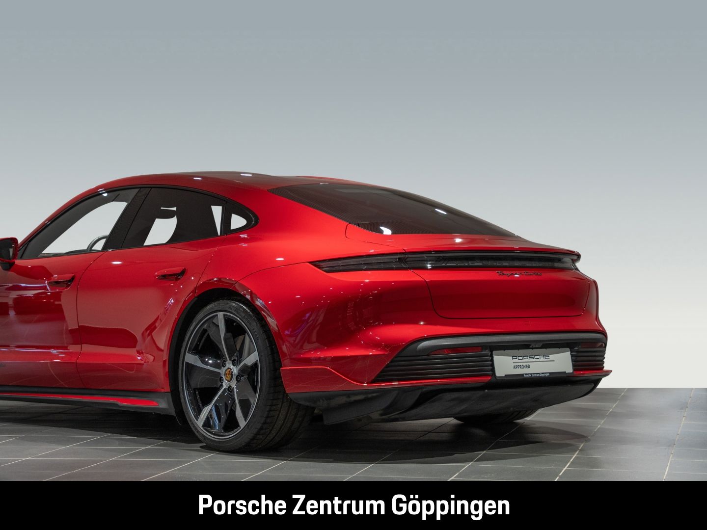 Porsche Taycan Turbo BOSE Surround-View Abstandstempomat