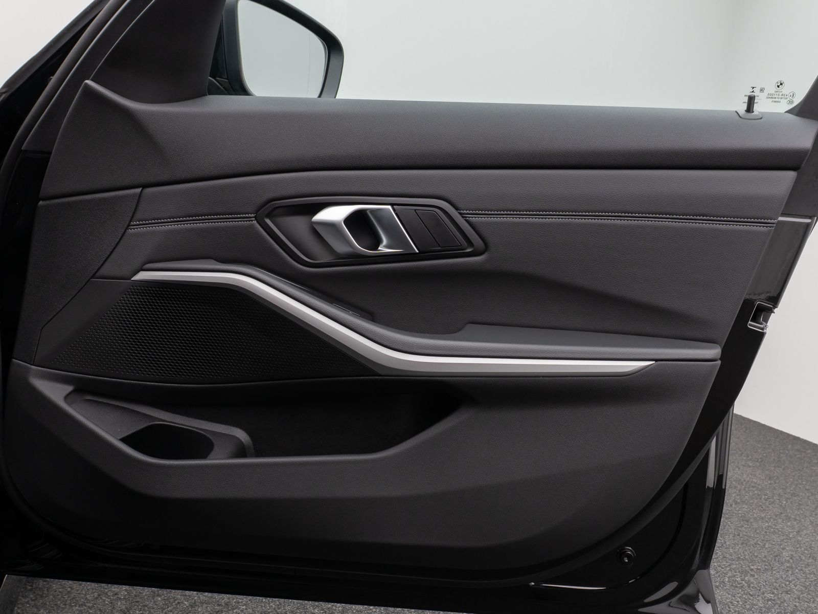 BMW 320d Sport - Samsaru's Car Outlet