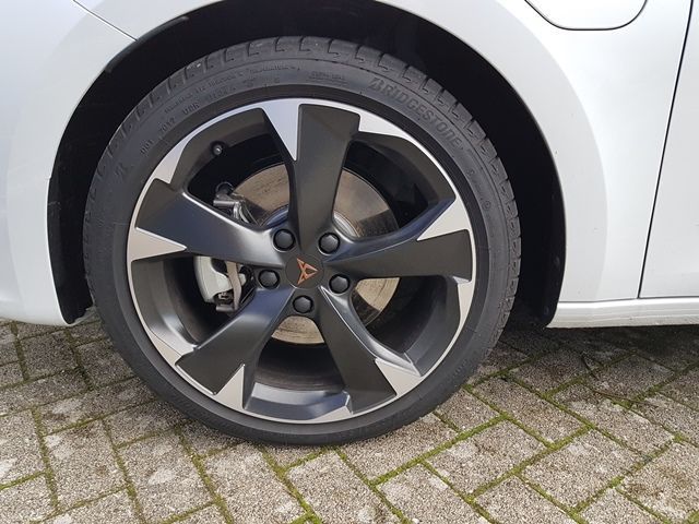 Cupra Leon Sportstourer 1.4 e-Hybrid - Samsaru's Car Outlet