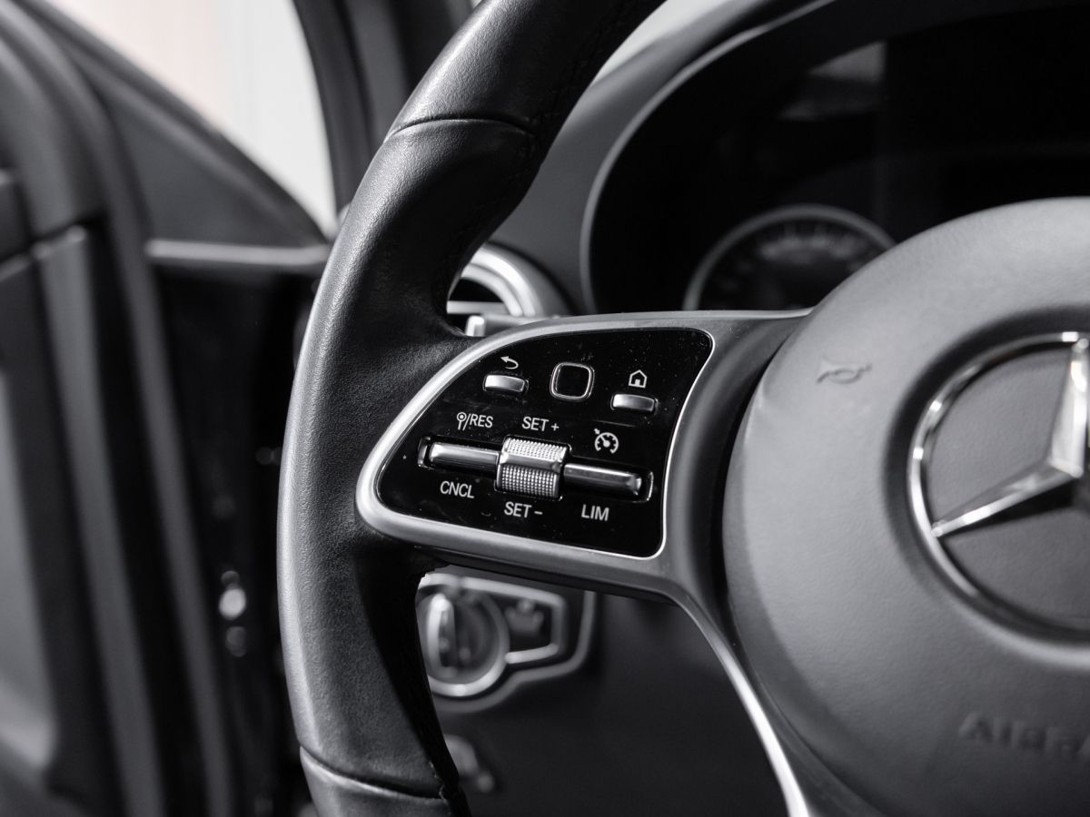 Mercedes-Benz GLC 200 4Matic - Samsaru's Car Outlet