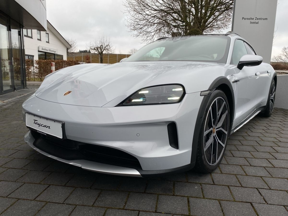 Porsche Taycan 4 Cross Turismo | Hinterachslenkung |