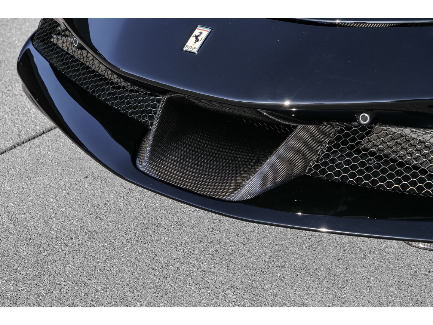 Ferrari SF90 Stradale Assetto-Fiorano - Samsaru's Car Outlet