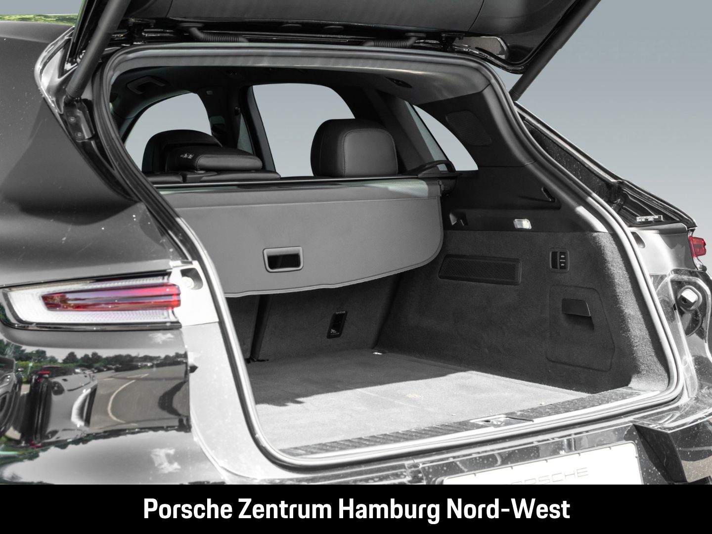 Porsche Cayenne PASM Panorama Dach BOSE 21-Zoll HUD 360°