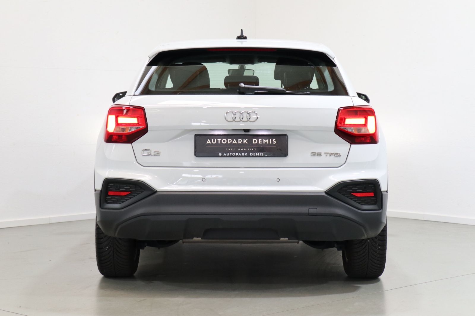 Audi Q2 35 TFSI 1.5-KAMERA-ACC-LED-SHZ-NAVI-EHK