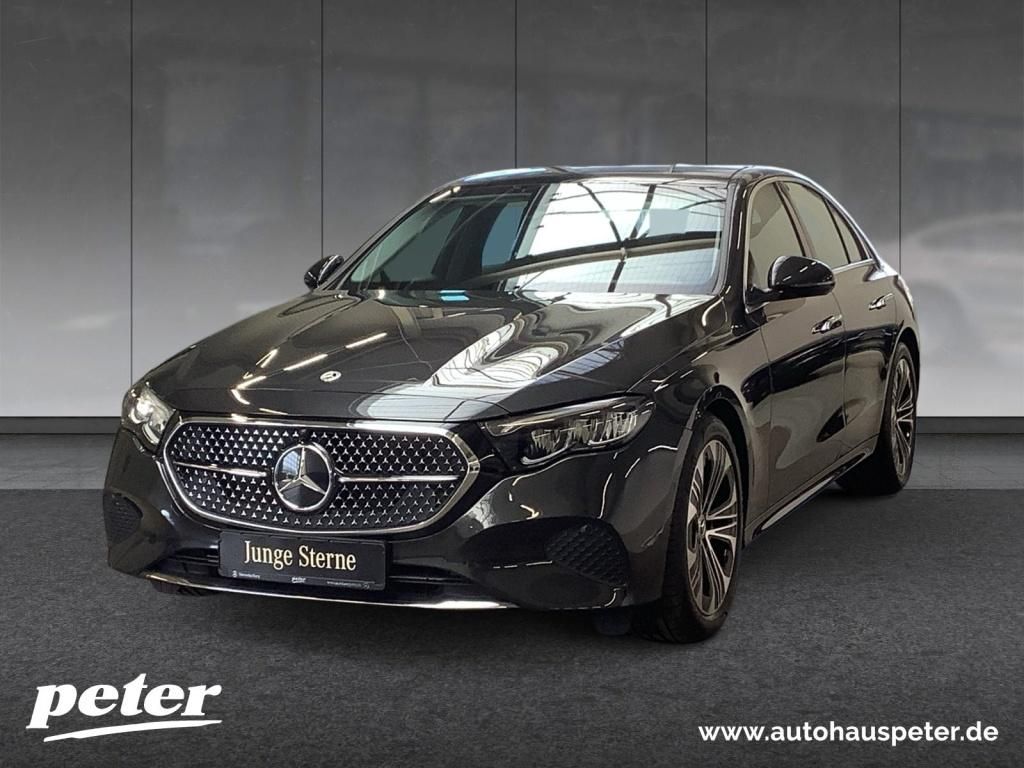 Mercedes-Benz E 200 Avantgarde - Samsaru's Car Outlet