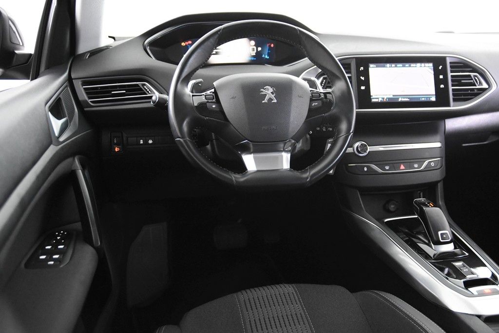 Peugeot 308 SW Allure 130 - Samsaru's Car Outlet