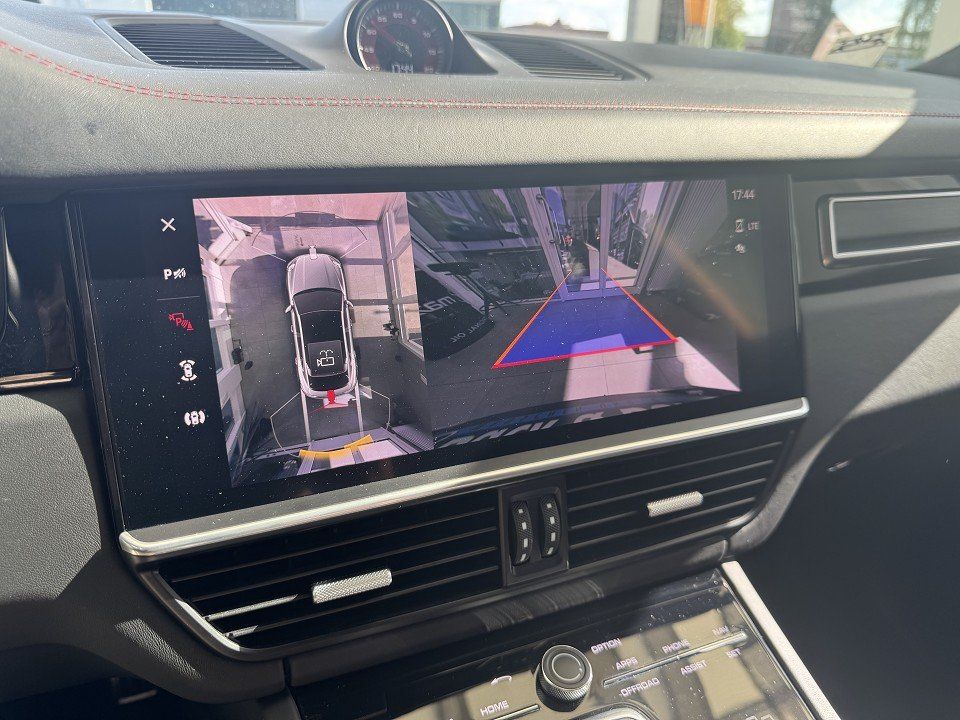 Porsche Cayenne Coupe GTS HEAD-UP+BOSE+AHK+PANO+SPORT-AG