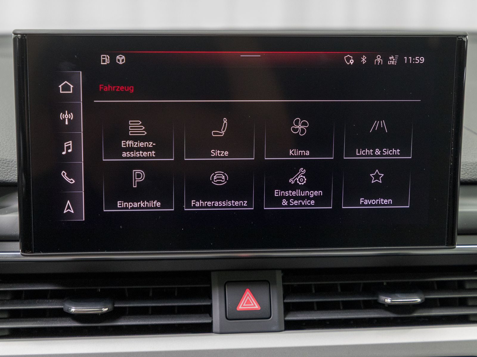 Audi A4 Avant 35 TFSI S LINE - Samsaru's Car Outlet