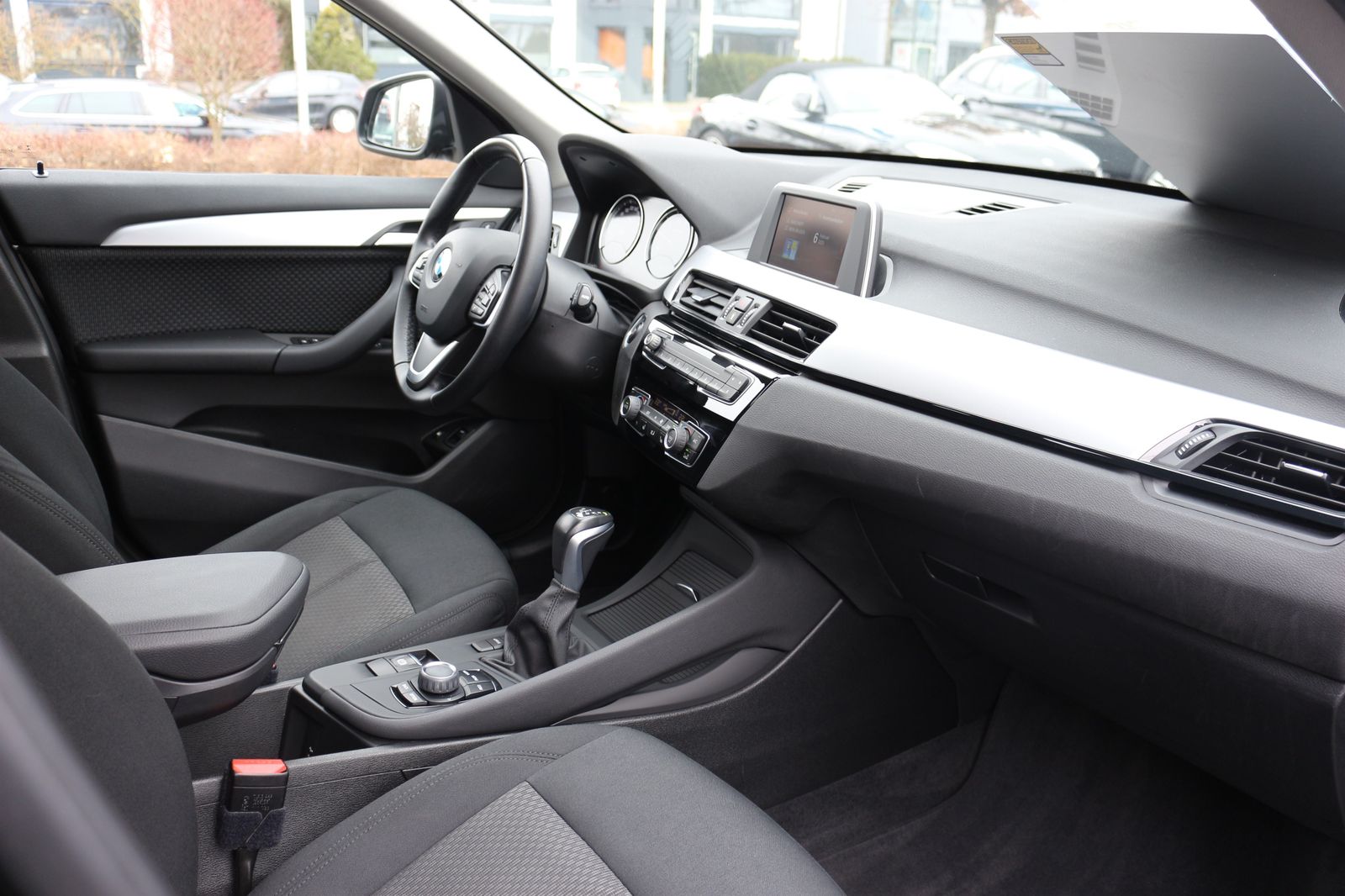BMW X1 xDrive25e Advantage - Samsaru's Car Outlet