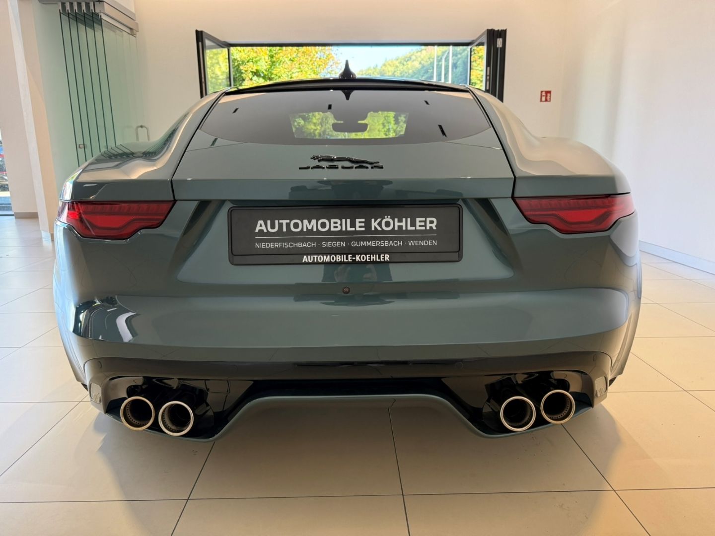 Jaguar F-Type P450 AWD Coupe 75 GLASDACH SITZKÜHLUNG