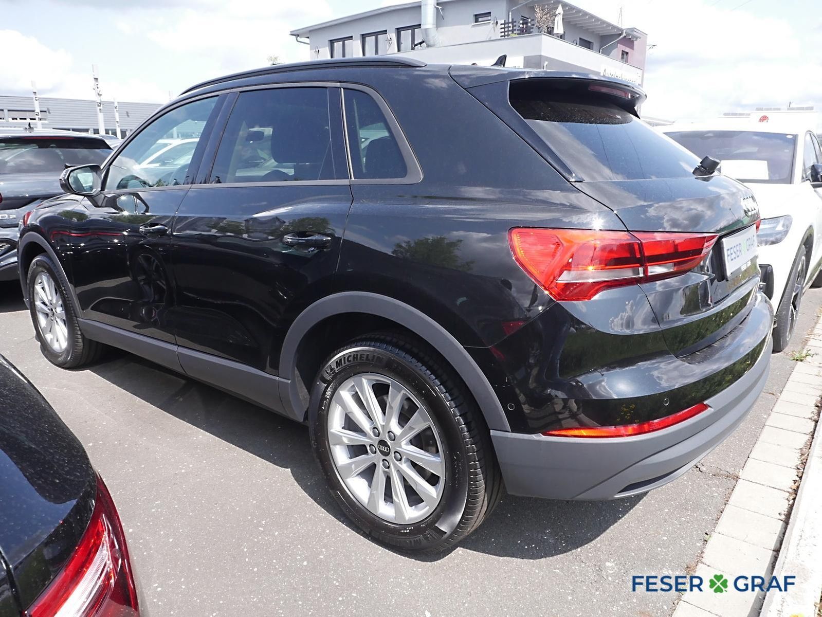 Audi Q3 40 TDI quattro - Samsaru's Car Outlet