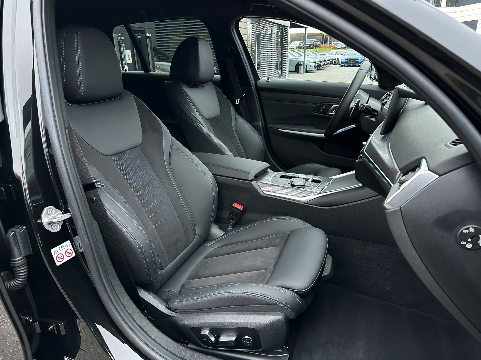 BMW 320d xD M Sport - Samsaru's Car Outlet