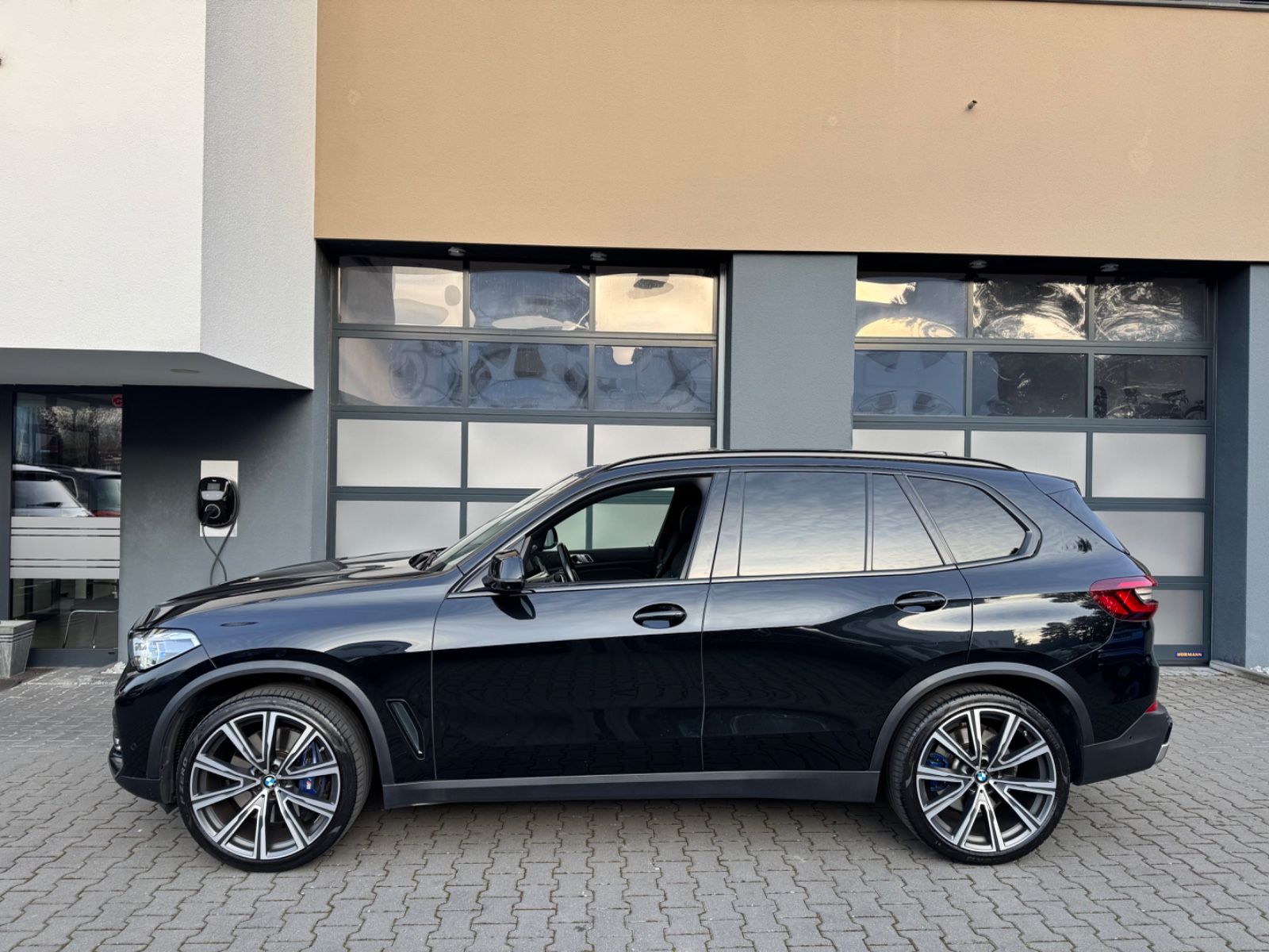 BMW X5 xDrive 40 d Pano/AHK/Standheiz/22"/HeadUp