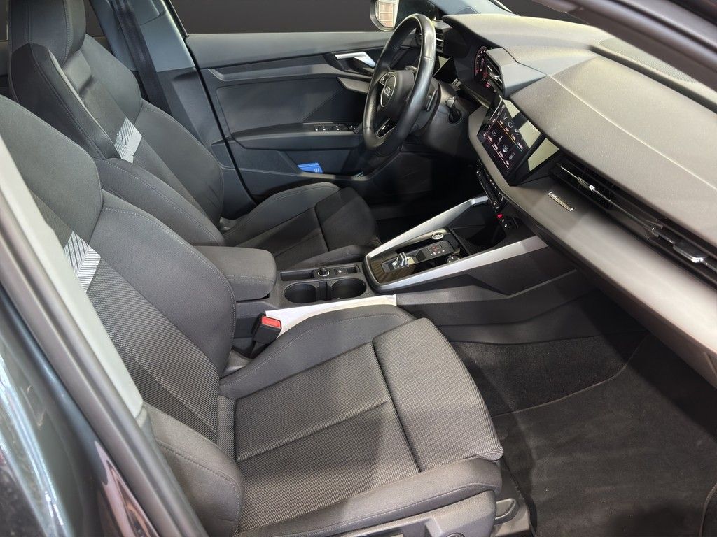 Audi A3 Sportback 1.5 TFSI 35 advanced +Navi+Sportsit