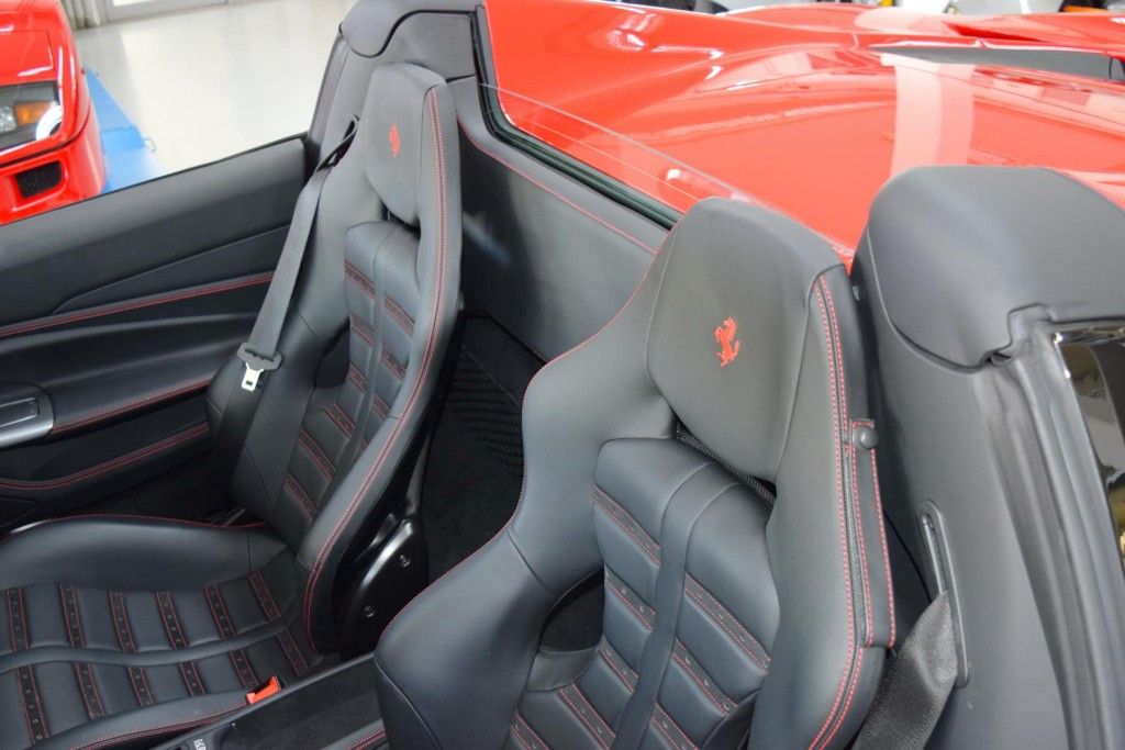 Ferrari F8 Spider - Samsaru's Car Outlet
