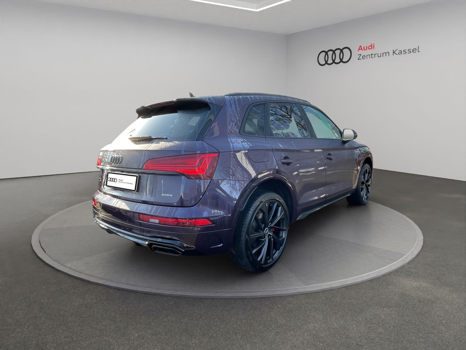 Audi Q5 40 TDI qu. S line Matrix B&O Pano AHK Kamera