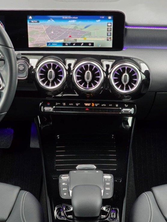 Mercedes-Benz A 250 e 8G-DCT Progressive - Samsaru's Car Outlet