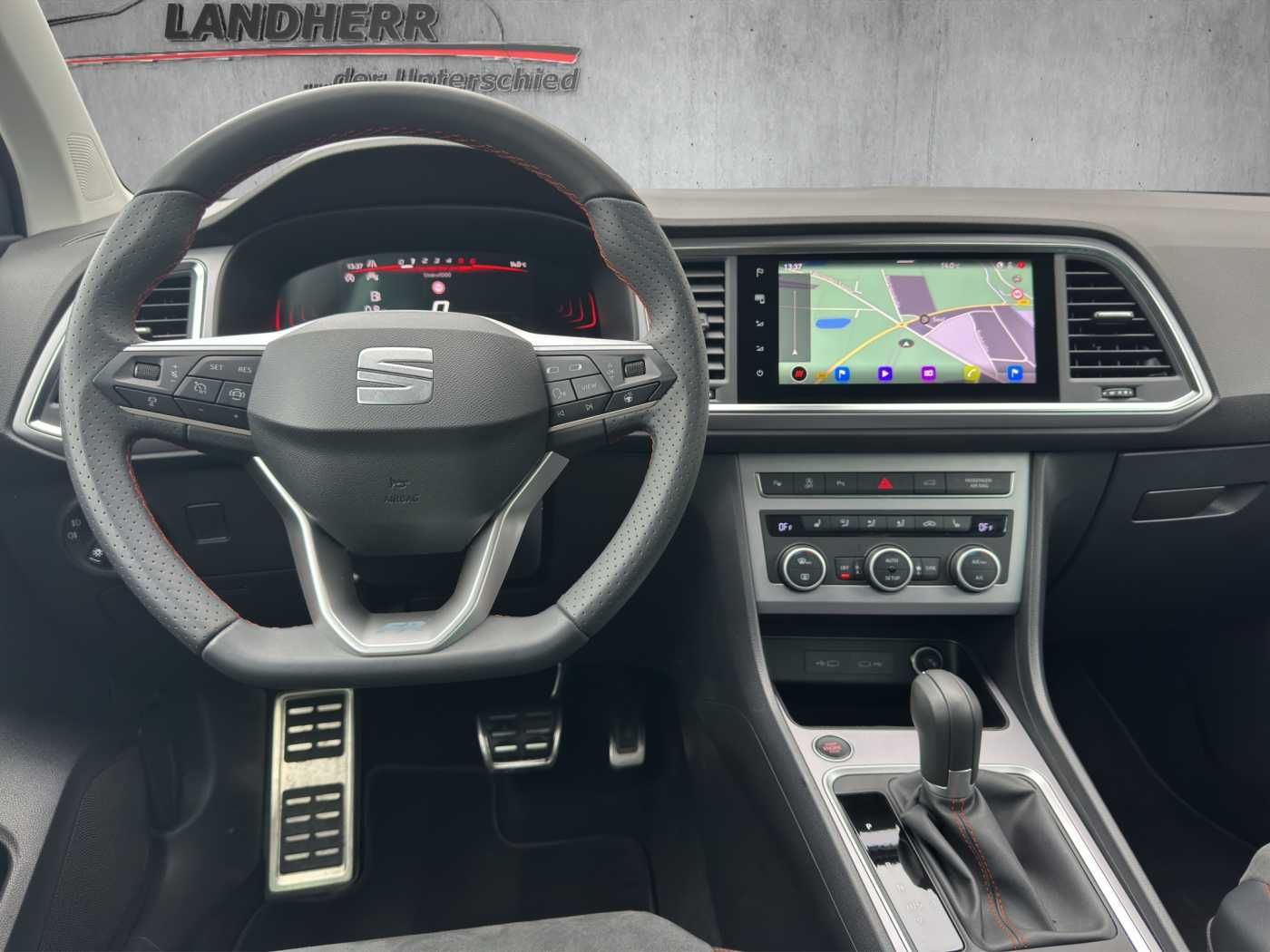Seat Ateca 2.0 TDI FR //5 J. Garantie /Navi/Sitzheizu