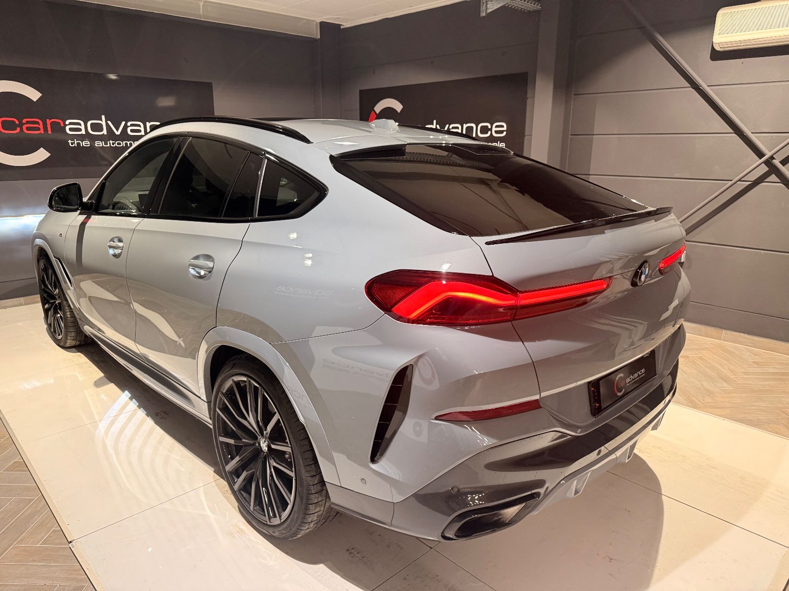 BMW X6 30 d xDrive M Sport Pro 22 Air AHK Pano